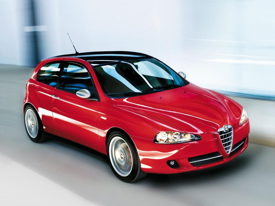  Alfa Romeo 147 Quadrifoglio Verde 2008 года  (фото 5 из 10)